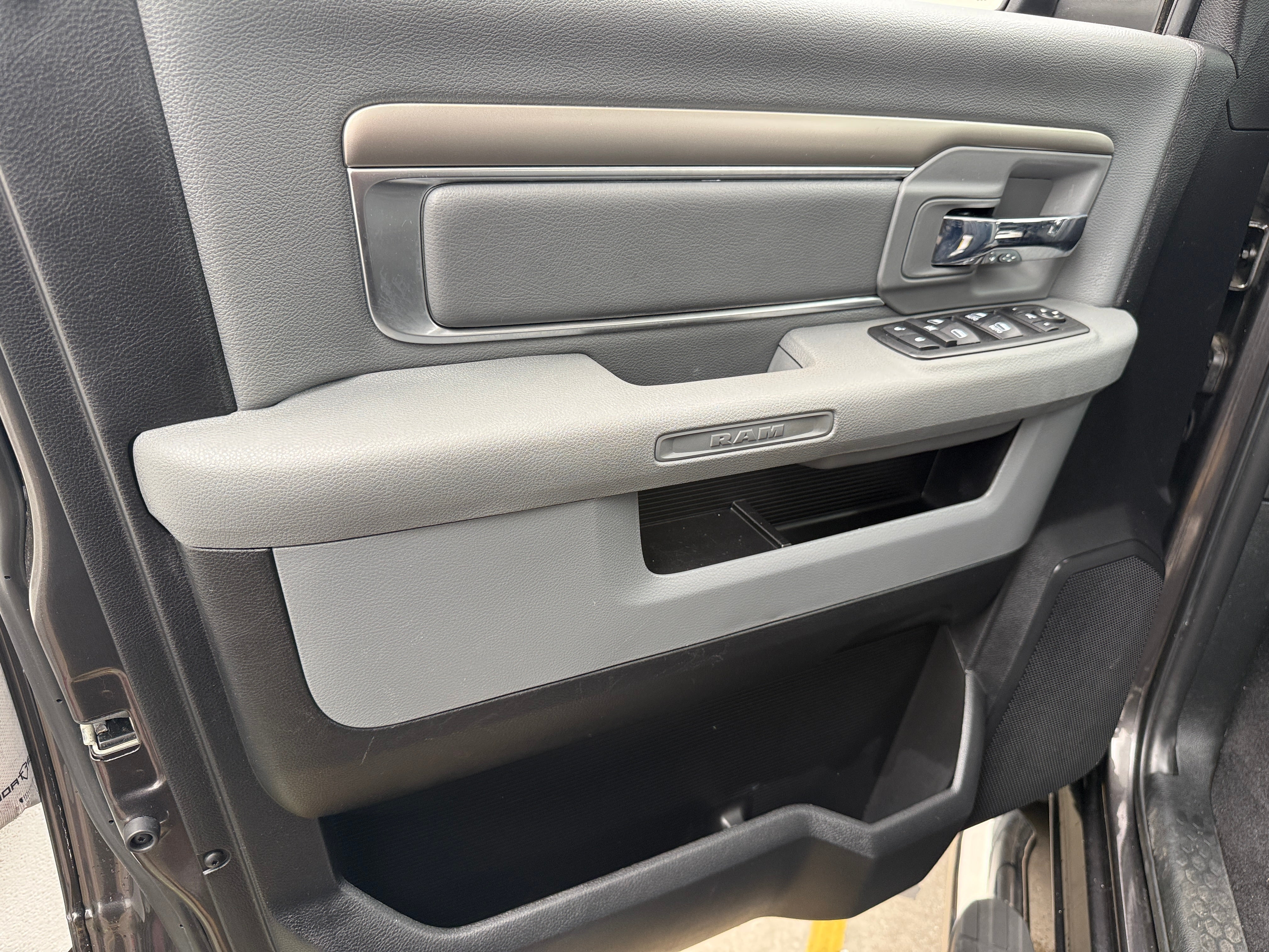 ram ram 1500 pickup 2018 3C6RR6LT0JG171325 image ram ram 1500 pickup 2018 3C6RR6LT0JG171325 image